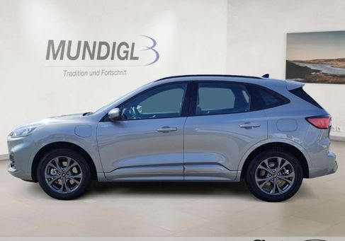 Ford Kuga, 2021
