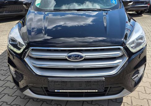 Ford Kuga, 2019