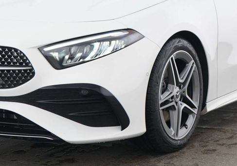 Mercedes-Benz A 200, 2025