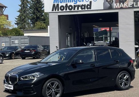 BMW 118, 2023