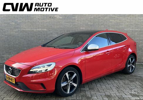 Volvo V40, 2019