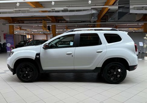 Dacia Duster, 2022 3