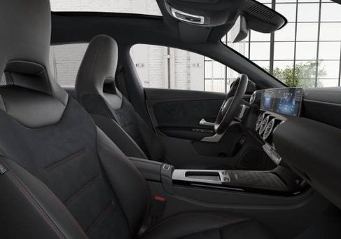 Mercedes-Benz CLA 200 Shooting Brake, 2025