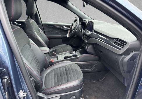Ford Kuga, 2021
