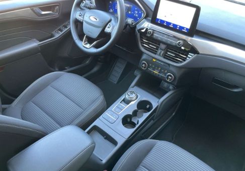 Ford Kuga, 2022