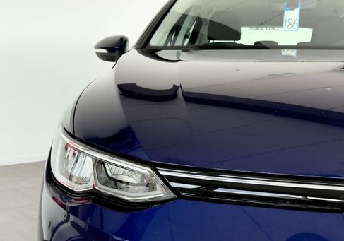 Volkswagen Golf, 2023 3