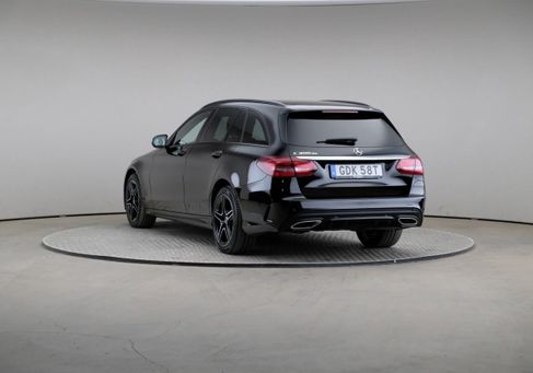 Mercedes-Benz C 300, 2021