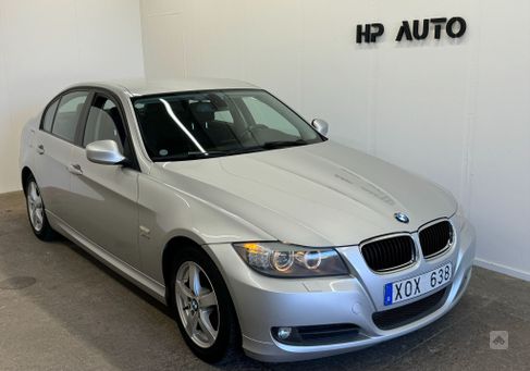 BMW 320, 2010