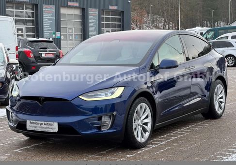Tesla Model X, 2017