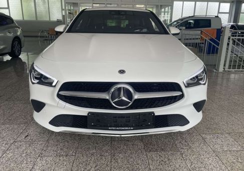 Mercedes-Benz CLA 200, 2023