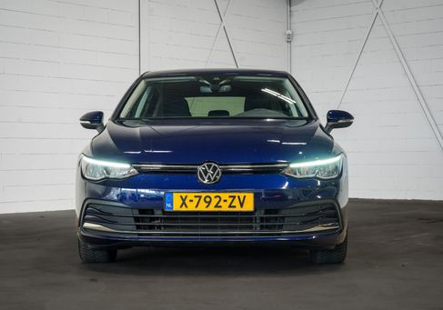 Volkswagen Golf, 2023 3