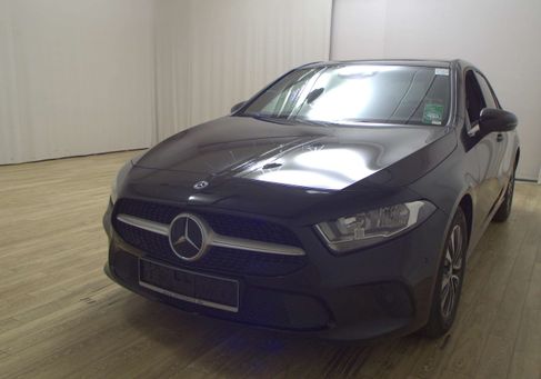 Mercedes-Benz A 200, 2021