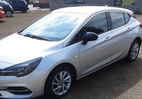 Opel Astra, 2021