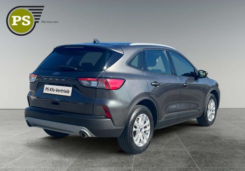 Ford Kuga, 2022