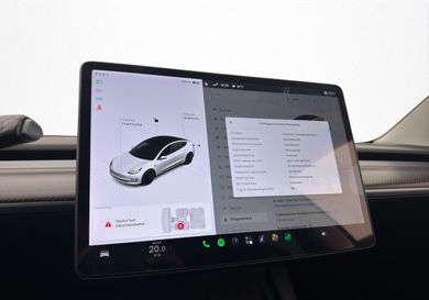 Tesla Model 3, 2021