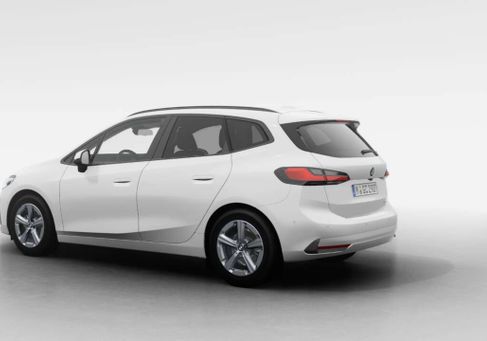 BMW 218, 2025 2