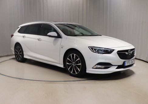 Opel Insignia, 2018 3