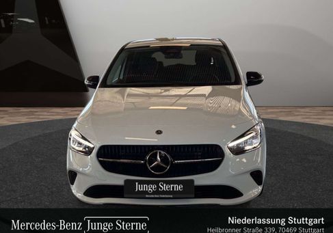 Mercedes-Benz B 180, 2026