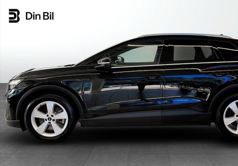 Audi Q4, 2022