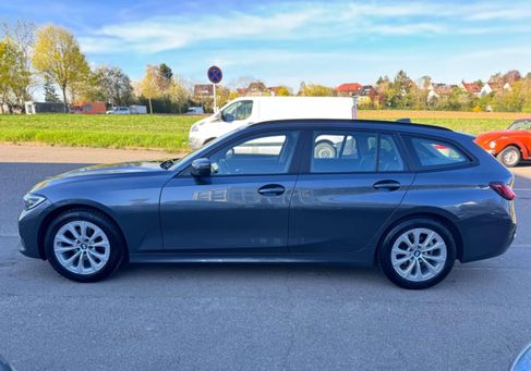 BMW 320, 2022