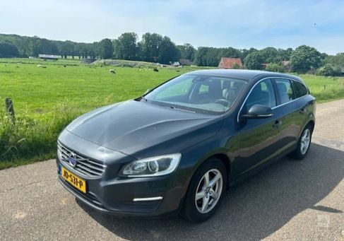 Volvo V60, 2016