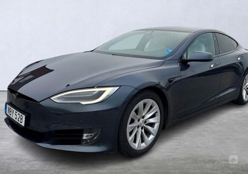 Tesla Model S, 2021