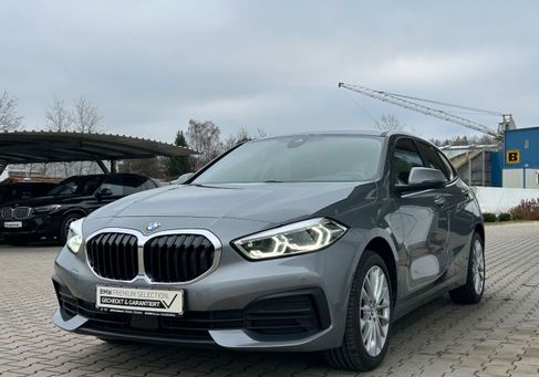 BMW 118, 2024