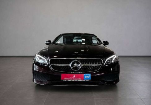 Mercedes-Benz E 220, 2018 3