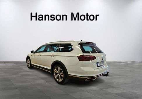 Volkswagen Passat, 2022