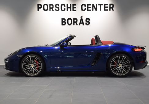 Porsche, 2022