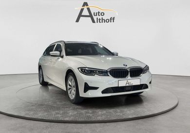 BMW 330, 2020