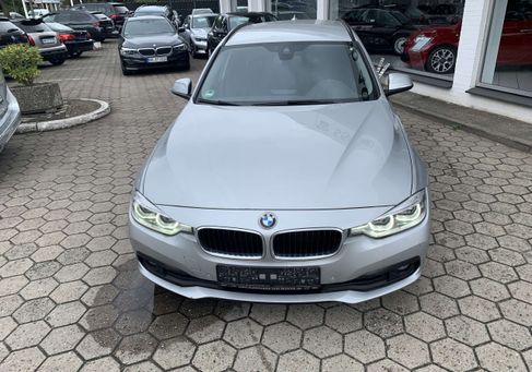 BMW 318, 2018