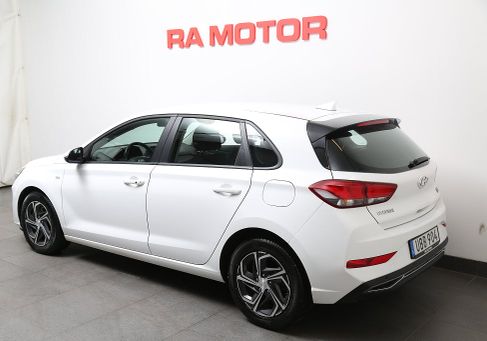 Hyundai i30, 2023 3