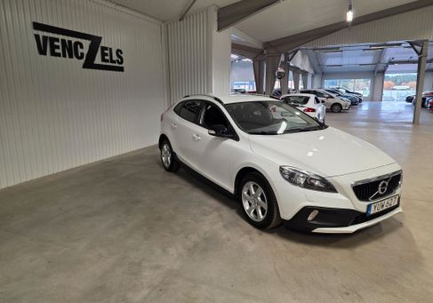 Volvo V40 Cross Country, 2018