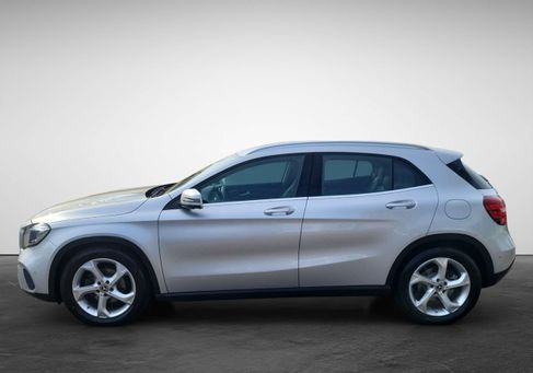 Mercedes-Benz GLA 180, 2019