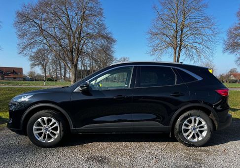 Ford Kuga, 2020