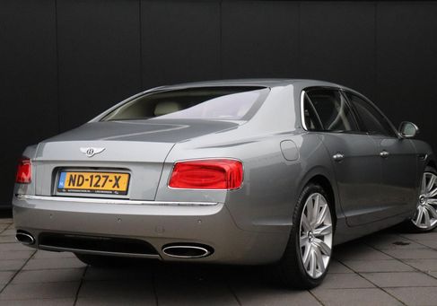 Bentley Flying Spur, 2016