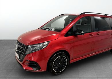 Mercedes-Benz V 300, 2025