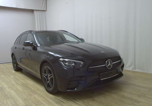 Mercedes-Benz E 220, 2021