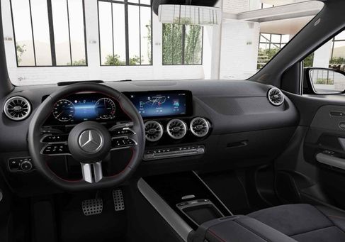 Mercedes-Benz B 250, 2025