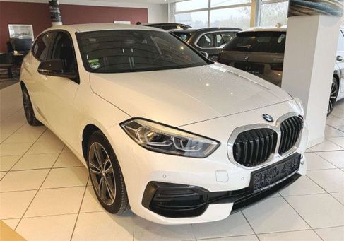 BMW 116, 2022