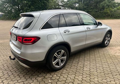 Mercedes-Benz GLC 220, 2021 3