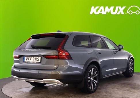 Volvo V90 Cross Country, 2022