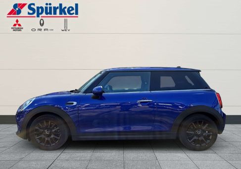 MINI ONE, 2019