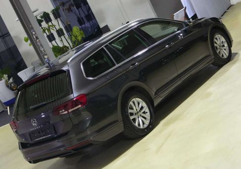 Volkswagen Passat Variant, 2023