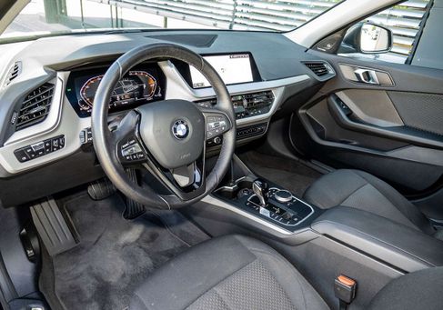 BMW 118, 2023