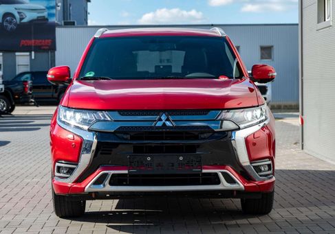 Mitsubishi Outlander, 2021 3