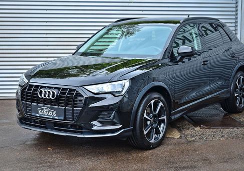Audi Q3, 2022