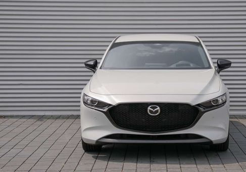 Mazda 3, 2026
