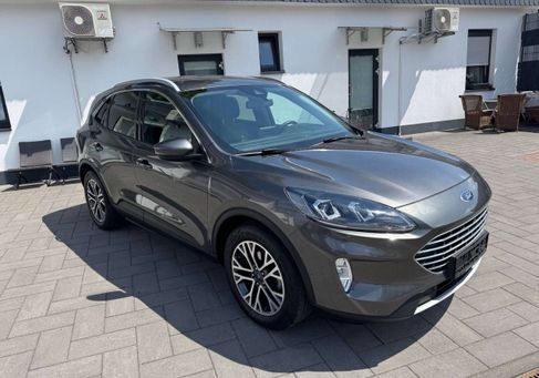 Ford Kuga, 2022